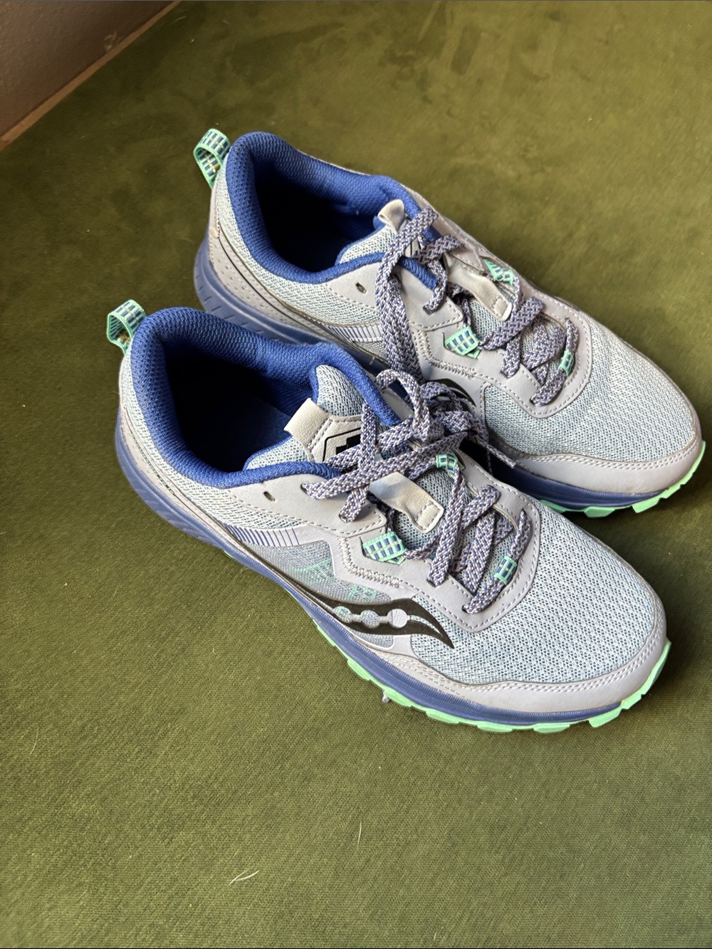 Women’s Saucony Shoes